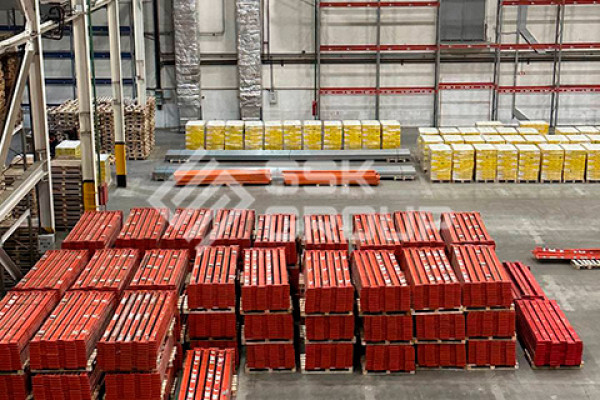 Паллетные стеллажи бу Финский Констрактор